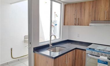 BONITA CASA EN VENTA EN CIUDAD MESETA QUERETARO GEH