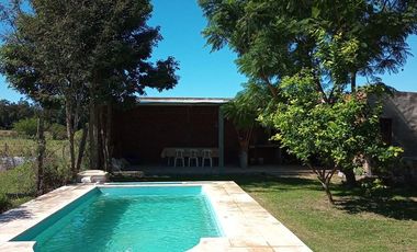 EN VENTA HERMOSA CABAÑA EN LA JUANITA A MTS DEL RÍO PARANÁ