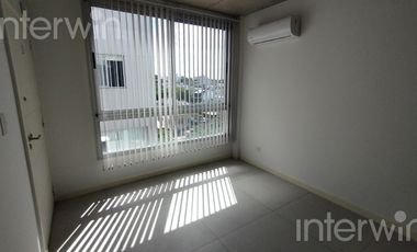 Monoambiente con balcón - Cochera - Saavedra - ALQUILER