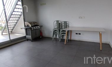 Monoambiente con balcón - Cochera - Saavedra - ALQUILER