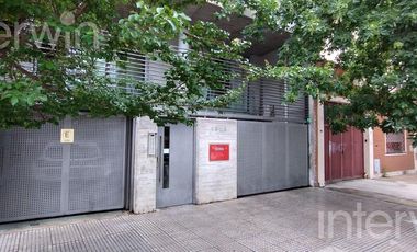 Monoambiente con balcón - Cochera - Saavedra - ALQUILER