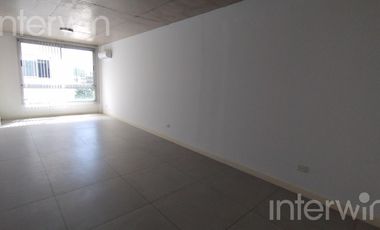 Monoambiente con balcón - Cochera - Saavedra - ALQUILER