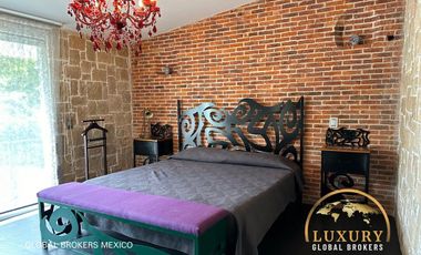 Lujosa Casa / Mansion de 7 Habitaciones en Las Fuentes, Zapopan, Jalisco