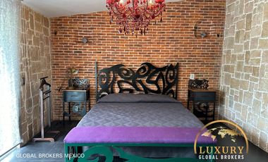 Lujosa Casa / Mansion de 7 Habitaciones en Las Fuentes, Zapopan, Jalisco