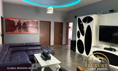 Lujosa Casa / Mansion de 7 Habitaciones en Las Fuentes, Zapopan, Jalisco
