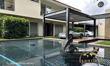 Lujosa Casa / Mansion de 7 Habitaciones en Las Fuentes, Zapopan, Jalisco