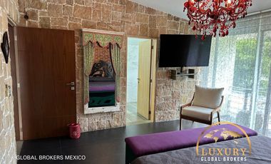 Lujosa Casa / Mansion de 7 Habitaciones en Las Fuentes, Zapopan, Jalisco