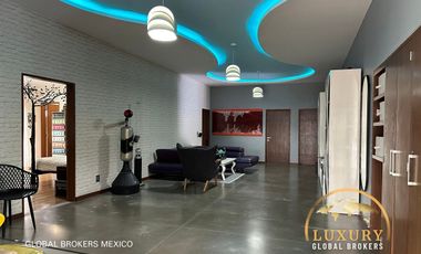 Lujosa Casa / Mansion de 7 Habitaciones en Las Fuentes, Zapopan, Jalisco