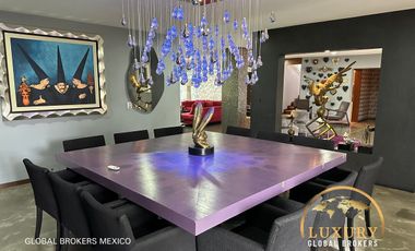 Lujosa Casa / Mansion de 7 Habitaciones en Las Fuentes, Zapopan, Jalisco