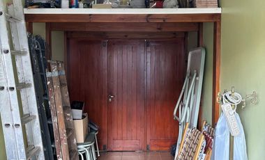 Chalet en 1 planta reciclado, jardín. La Lucila.