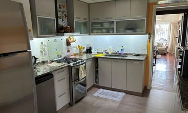 Chalet en 1 planta reciclado, jardín. La Lucila.