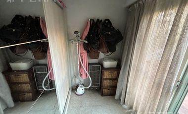 Venta Casa de 3 ambientes con cochera en Wilde