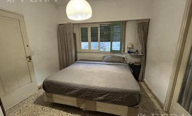 Venta Casa de 3 ambientes con cochera en Wilde