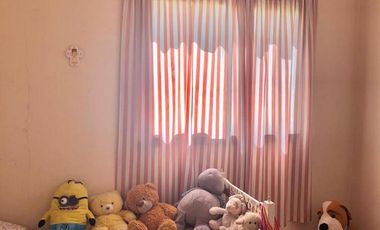 Casa en alquiler - 300 m2 - 5 ambientes