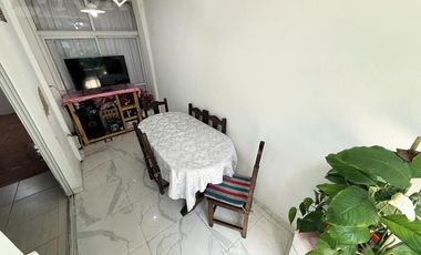 Venta Casa 5 ambientes con patio, terraza, balcon y comercio en Lanus.