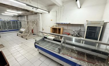 Casa en Benavidez con local en lote propio