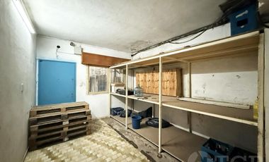 Casa en Benavidez con local en lote propio