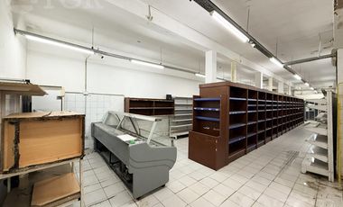 Casa en Benavidez con local en lote propio