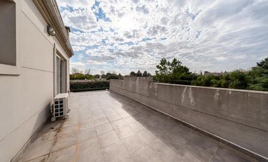 Vendo Exclusiva Casa en Country Kentucky – Funes