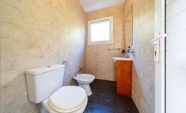 Vendo Exclusiva Casa en Country Kentucky – Funes