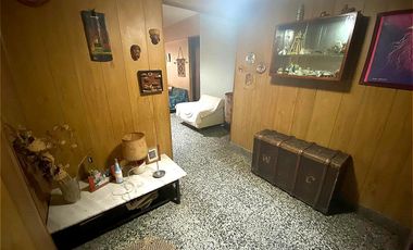 Departamento 4 ambientes VENTA Lomas de Zamora