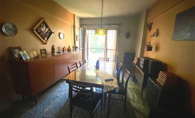 Departamento 4 ambientes VENTA Lomas de Zamora