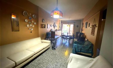 Departamento 4 ambientes VENTA Lomas de Zamora