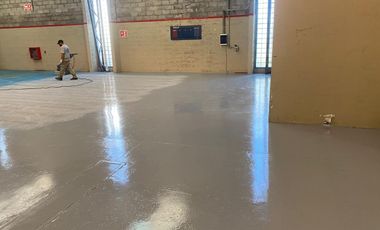 Depósito de 1.100 m2 cubiertos en Parque Industrial Pilar