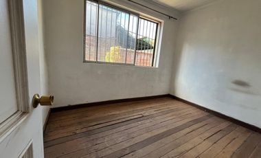 Se Arrienda Casa con gran terreno de 500 m2, apta uso comercial