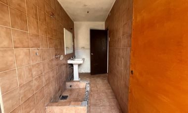 Se Arrienda Casa con gran terreno de 500 m2, apta uso comercial