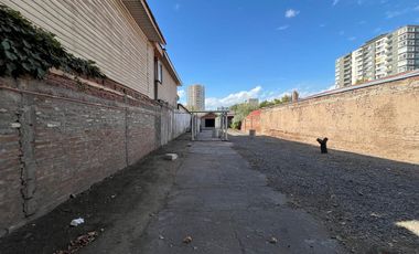 Se Arrienda Casa con gran terreno de 500 m2, apta uso comercial
