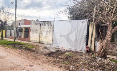 Local y Terreno en Barrio Matera Merlo