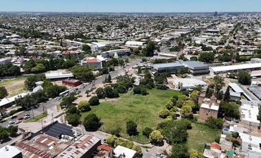 Terreno en Venta Juan B Justo - Apto Complejo Comercial