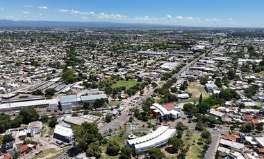 Terreno en Venta Juan B Justo - Apto Complejo Comercial