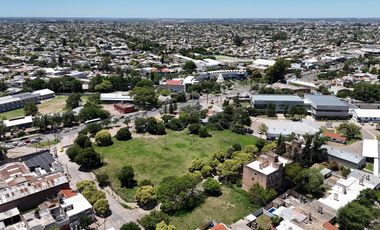 Terreno en Venta Juan B Justo - Apto Complejo Comercial