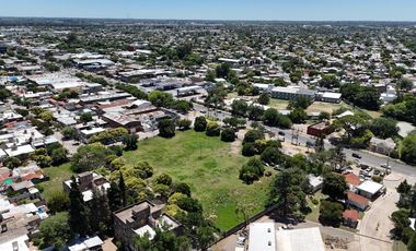 Terreno en Venta Juan B Justo - Apto Complejo Comercial