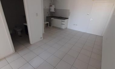 Alquilo Dpto. 1 dorm frente a Jefatura de Policia - Alberdi