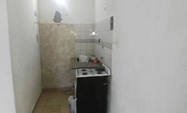Departamento en alquiler monoambiente en Sarandi