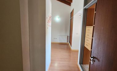 Alquiler Casa 3 Dormitorios   Dpto 1 dormitorio -  B° Manzanar - Arrayanes 1198 Cipolletti Rio Negro