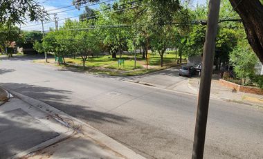 Alquiler Casa 3 Dormitorios   Dpto 1 dormitorio -  B° Manzanar - Arrayanes 1198 Cipolletti Rio Negro