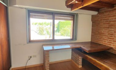 Alquiler Casa 3 Dormitorios   Dpto 1 dormitorio -  B° Manzanar - Arrayanes 1198 Cipolletti Rio Negro