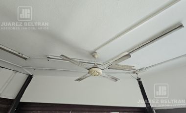 Local en ALQUILER - Esquina 27 de Abril y General Paz