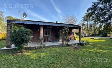 Quinta en  venta. Colastiné Norte. 2 dormitorios + 2 cocheras + quincho + pileta