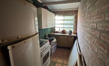 Quinta en  venta. Colastiné Norte. 2 dormitorios + 2 cocheras + quincho + pileta