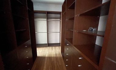 Casa en Bosque Real-Oportunidad de inversión!! con doble filtro de seguridad