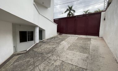 Casa en Burgos Cuernavaca con seguridad 24/7, alberca y excelentes espacios