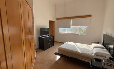 Casa en Burgos Cuernavaca con seguridad 24/7, alberca y excelentes espacios