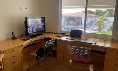 Casa en Burgos Cuernavaca con seguridad 24/7, alberca y excelentes espacios