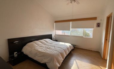 Casa en Burgos Cuernavaca con seguridad 24/7, alberca y excelentes espacios