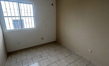 Ofrezco casa en venta en Misión de los Olivos en Apodaca